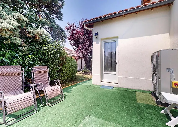 Belle Maison Avec * Tournon-dʼAgenais